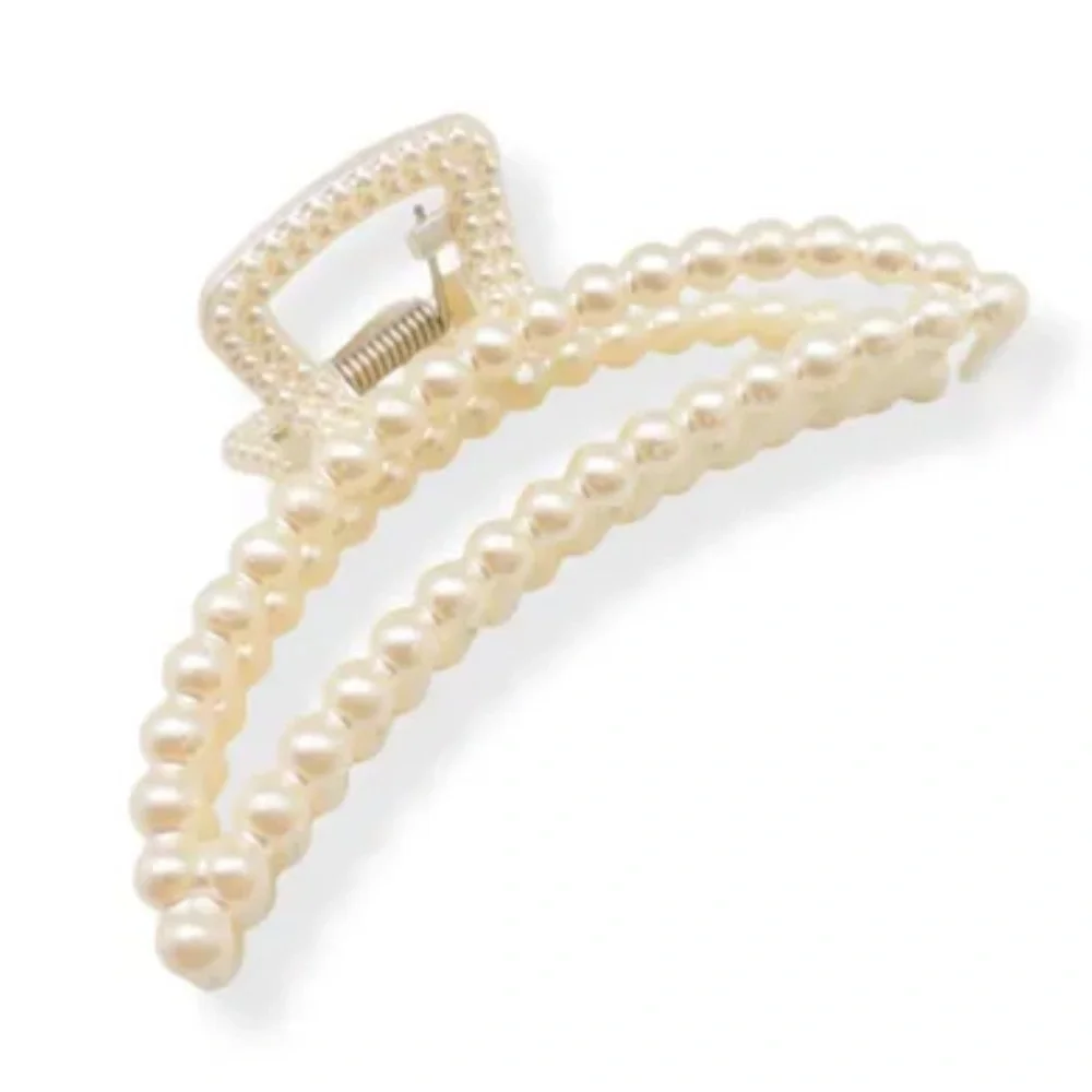 Marin  + Main New Pearl Beaded Banana Claw Hair Clip – Cream / Ivory